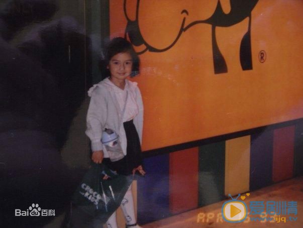 杨颖童年照 杨颖高清写真_杨颖高清剧照