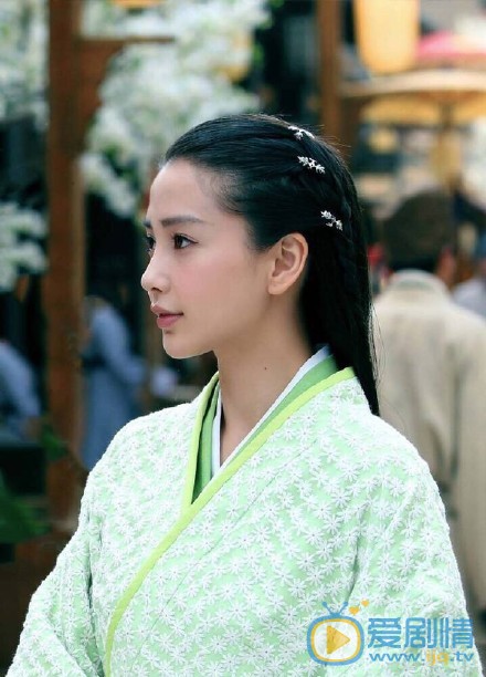 杨颖清纯学生照 杨颖高清写真_杨颖高清剧照