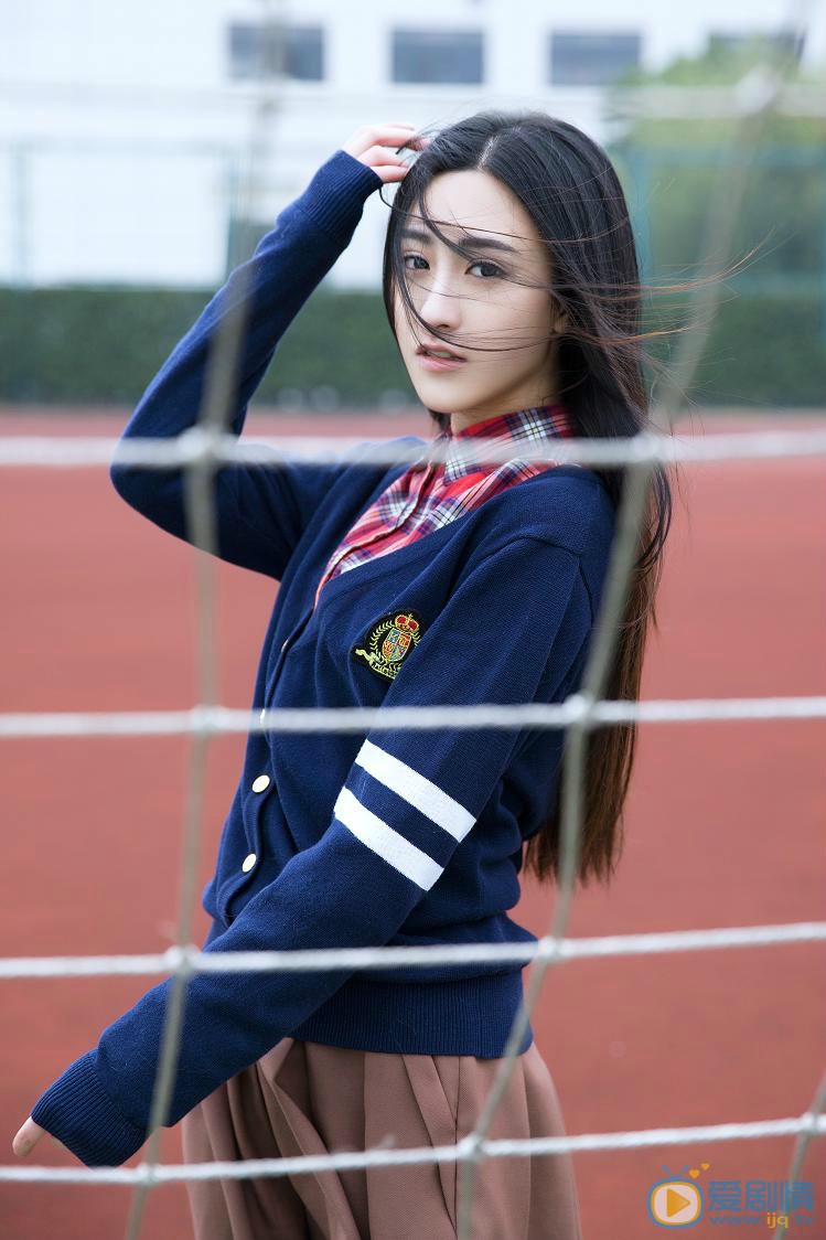 朱圣祎校园写真大片 朱圣祎高清写真_朱圣祎高清剧照
