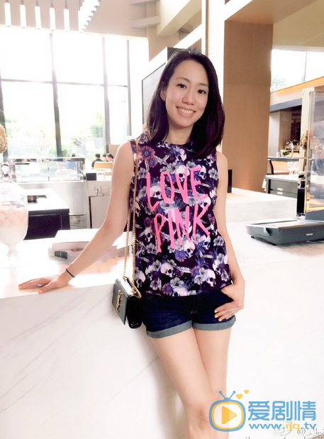 吴辰君母女写真 吴辰君高清写真_吴辰君高清剧照