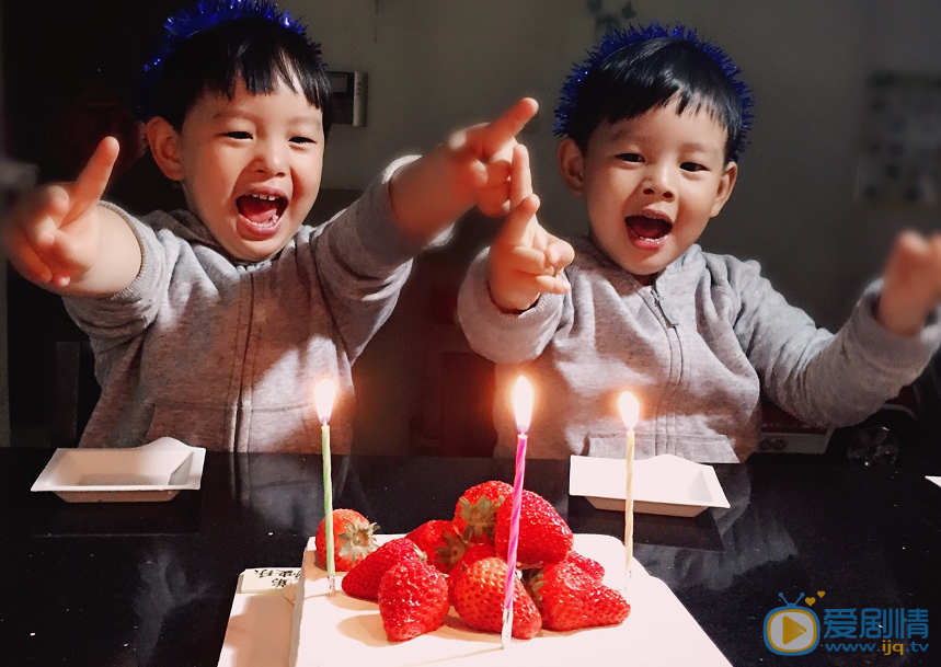 王媛可双胞胎儿子照 王媛可高清写真_王媛可高清剧照