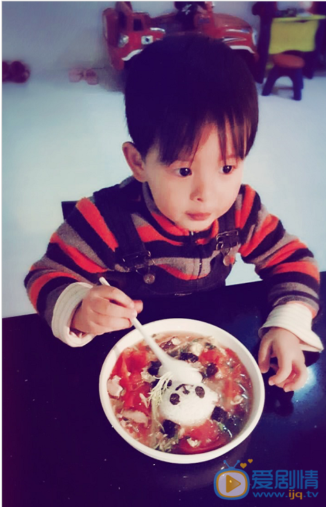 王媛可双胞胎儿子照 王媛可高清写真_王媛可高清剧照