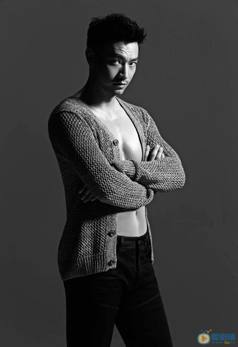 江明洋素版写真 江明洋高清写真_江明洋高清剧照