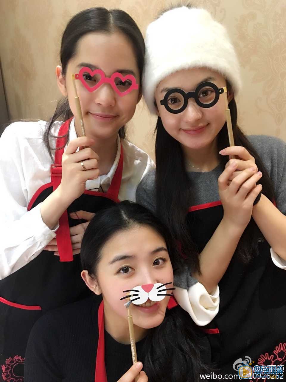 赵丽颖卖萌照 赵丽颖高清写真_赵丽颖高清剧照