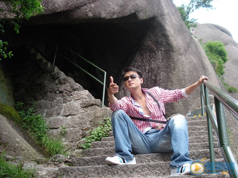 巩峥旅游照 巩峥高清写真_巩峥高清剧照