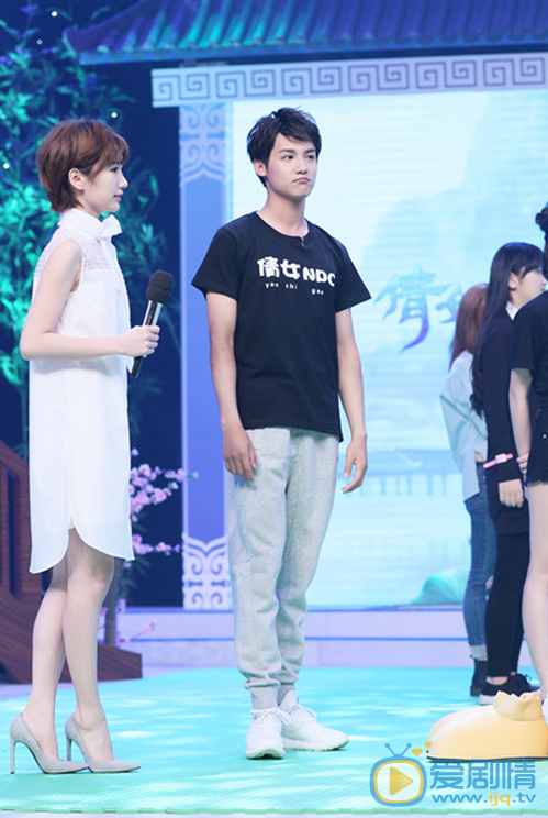 郑业成活动照 郑业成高清写真_郑业成高清剧照