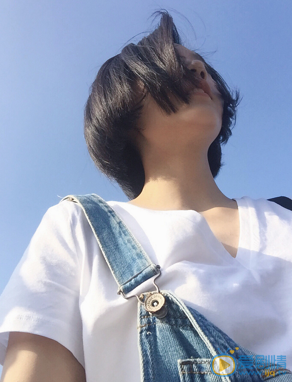 秦语卖萌照 秦语高清写真_秦语高清剧照