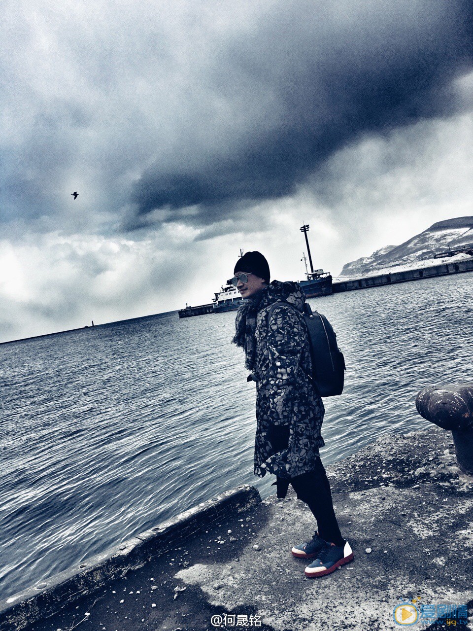 何晟铭旅行照 何晟铭高清写真_何晟铭高清剧照