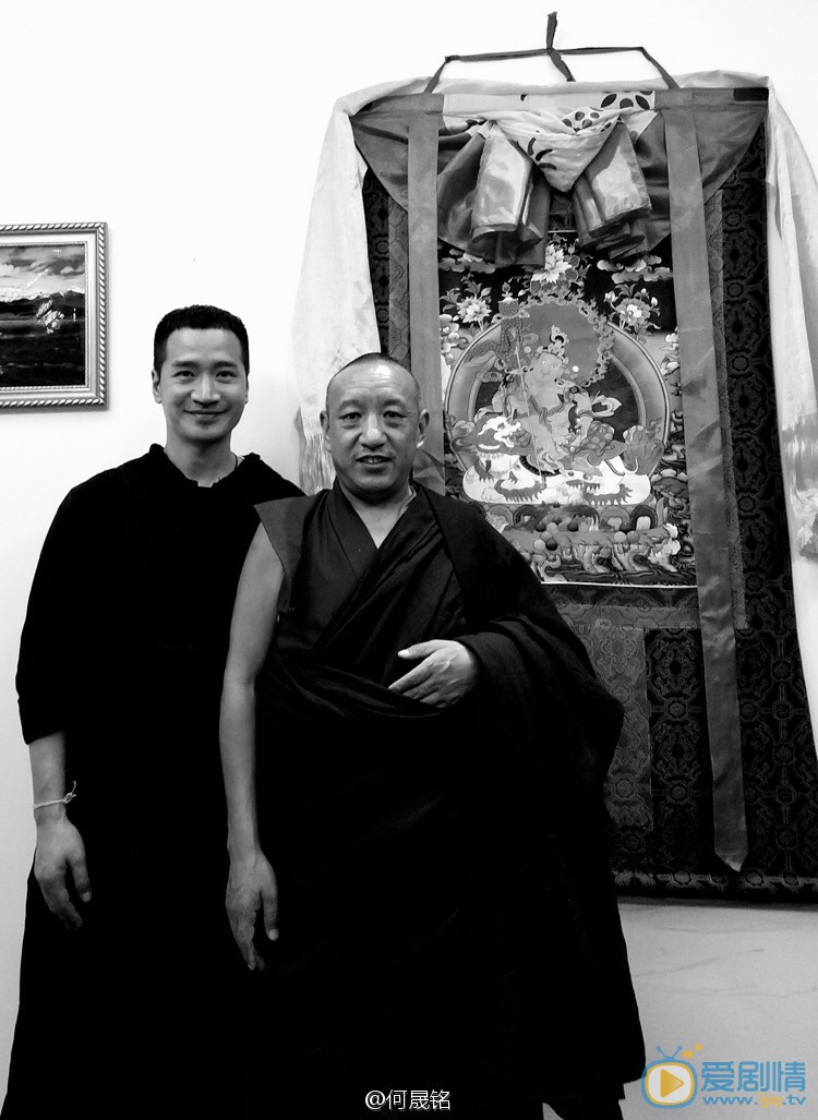 何晟铭旅行照 何晟铭高清写真_何晟铭高清剧照
