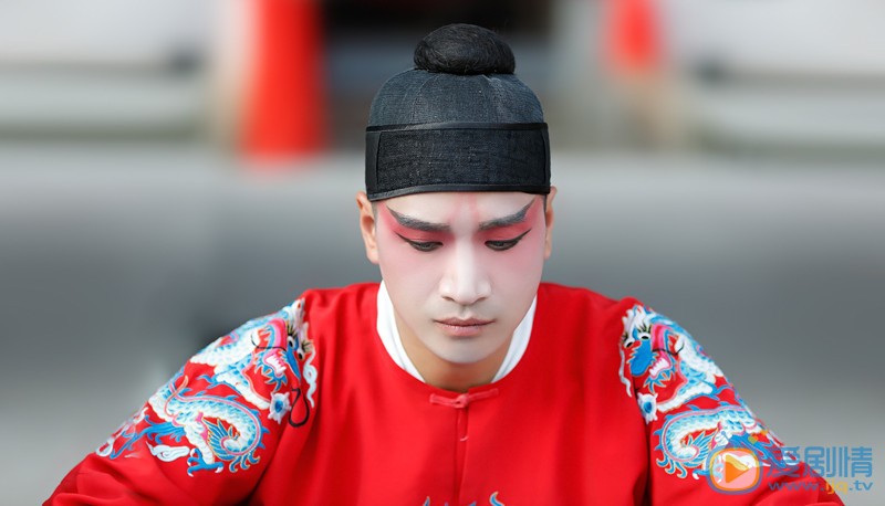 何晟铭妩媚戏装 何晟铭高清写真_何晟铭高清剧照