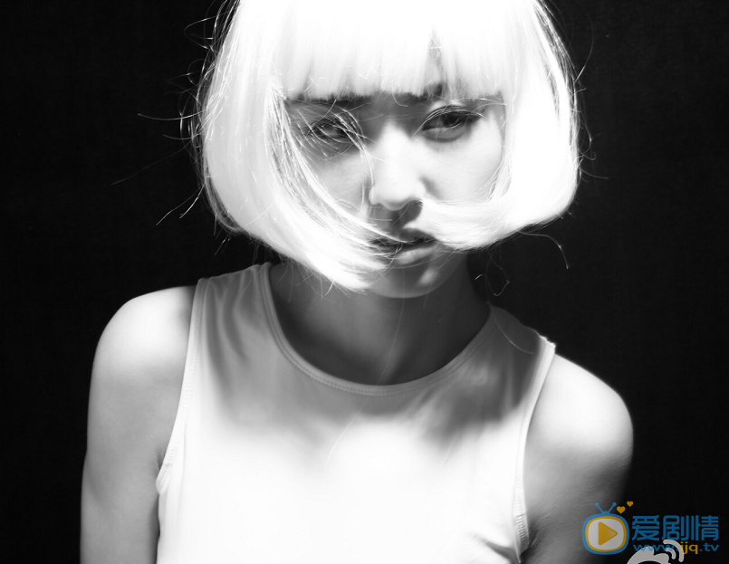 马春瑞黑白写真 马春瑞高清写真_马春瑞高清剧照