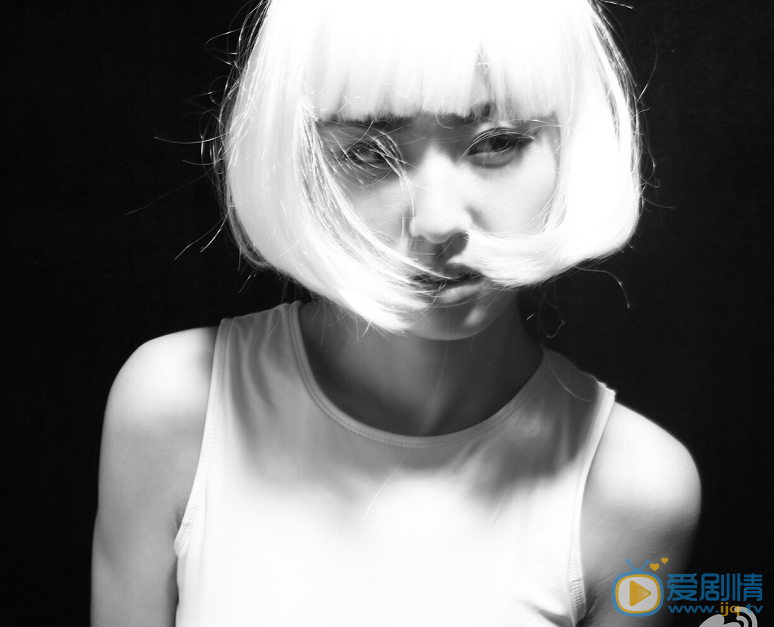 马春瑞黑白写真 马春瑞高清写真_马春瑞高清剧照