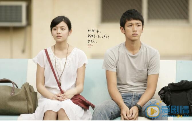 九把刀亲吻陈晓 《那些年，我们追的女孩》演员重聚缺柯震东