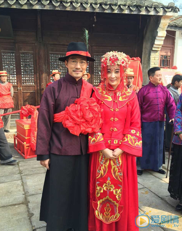 我的爱情撞上了战争陈如歌和未婚夫朱启文结婚了吗?朱启文去哪了?