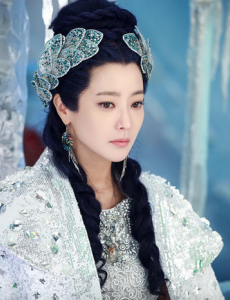 幻城莲姬和火王是什么关系？莲姬脖子里戴的是什么东西？