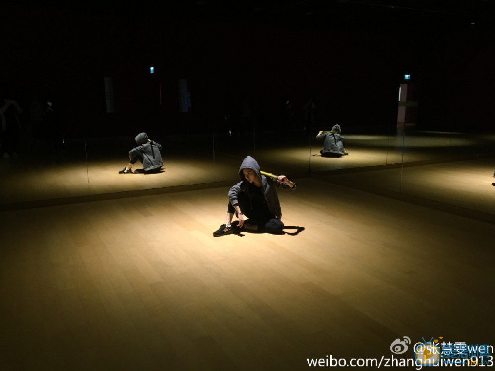 张慧雯逗比照 张慧雯高清写真_张慧雯高清剧照