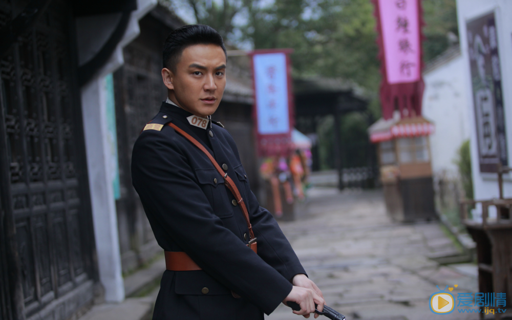 我的爱情撞上了战争郝运来剧照 