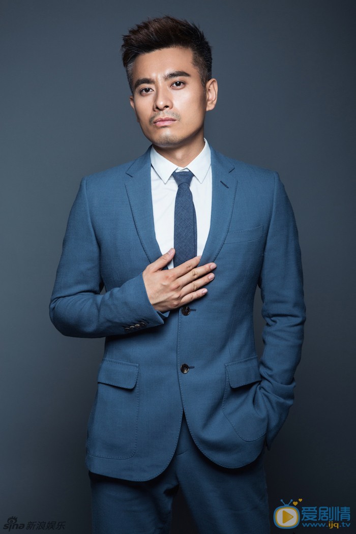 陈龙绅士熟男写真 陈龙高清写真_陈龙高清剧照