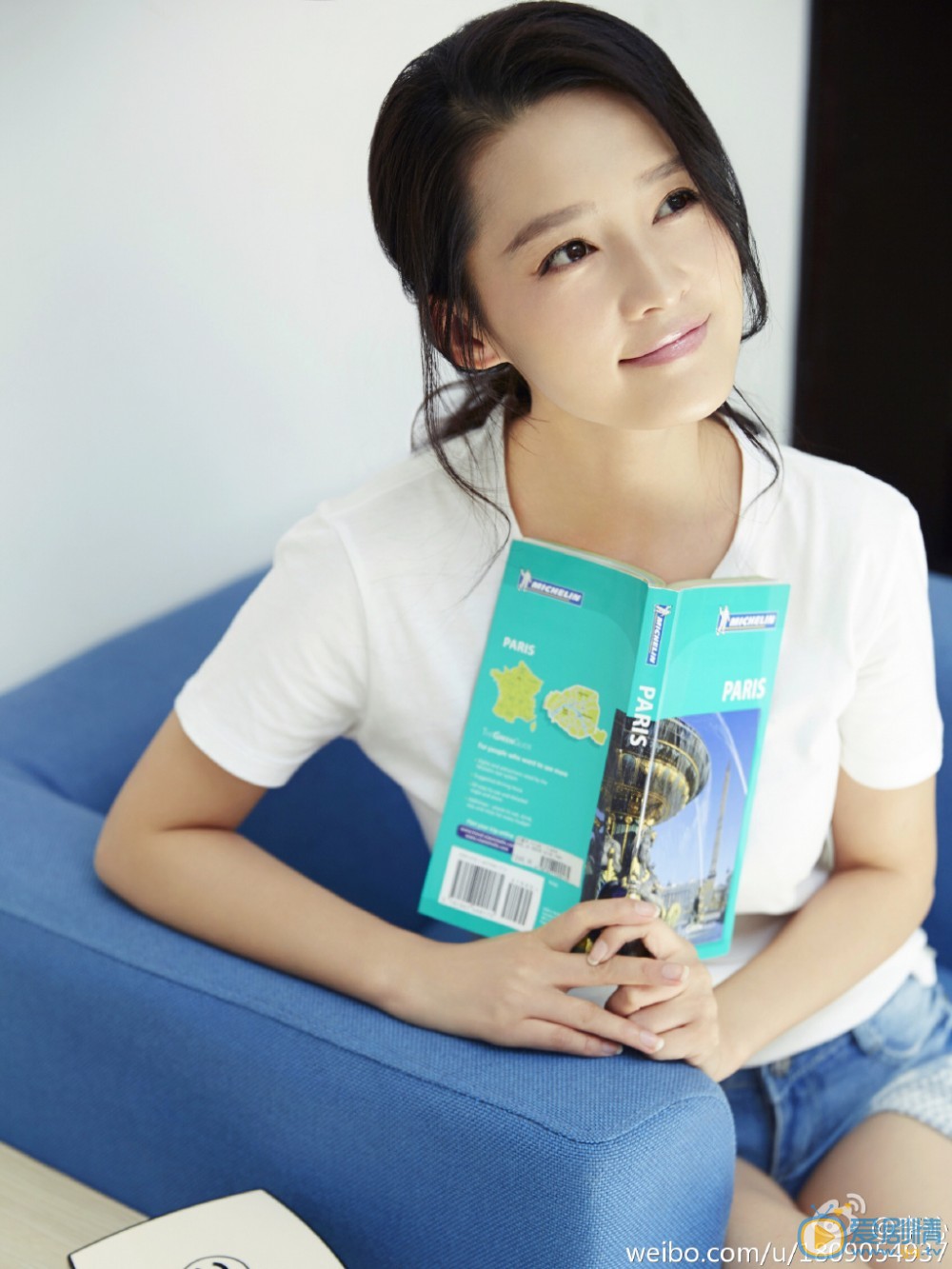 李沁生活照 李沁高清写真_李沁高清剧照