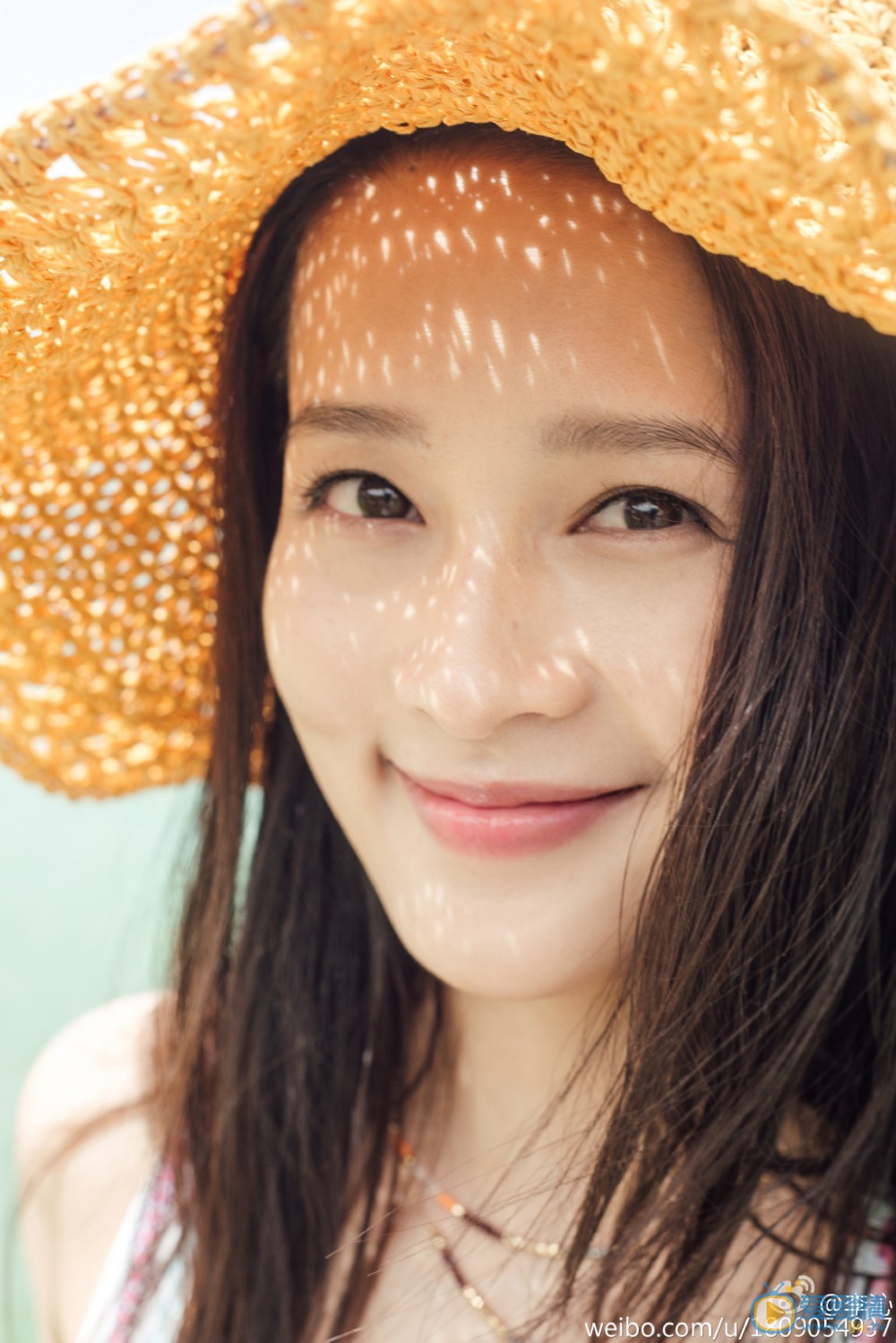 李沁生活照 李沁高清写真_李沁高清剧照