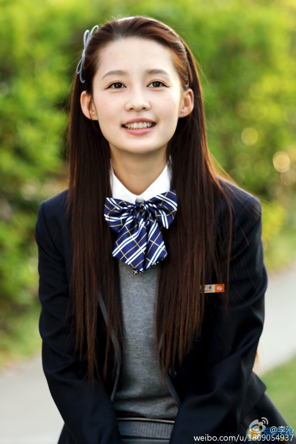 李沁《原来你还在这里》剧照 李沁高清写真_李沁高清剧照