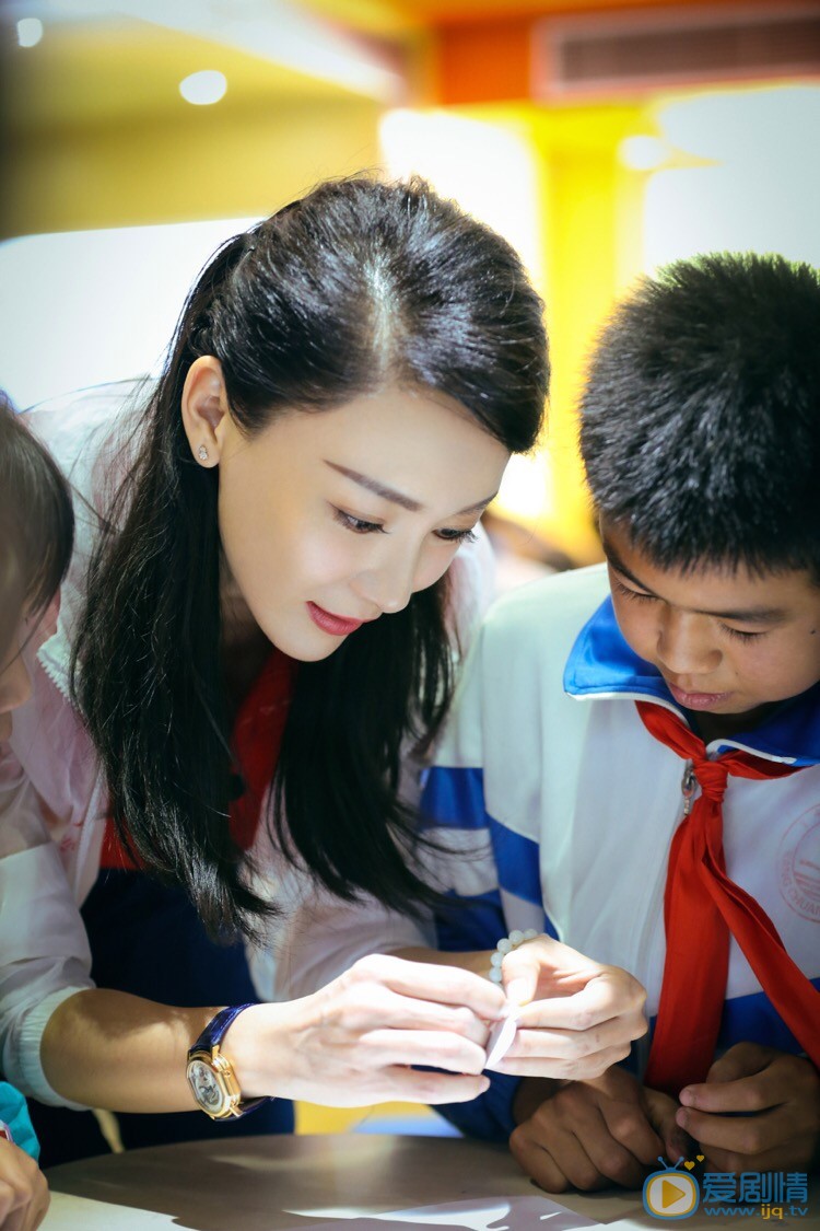 陈数真爱梦想公益活动照 陈数高清写真_陈数高清剧照