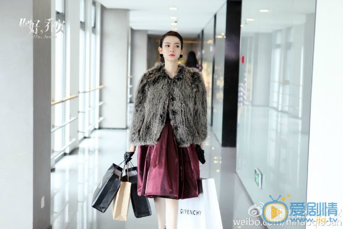  你好乔安女王霸气登场  戚薇产后复出大秀火辣身材
