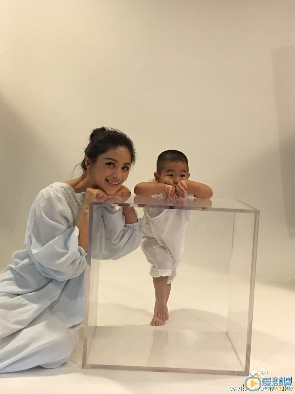 胡可亲子照 胡可高清写真_胡可高清剧照