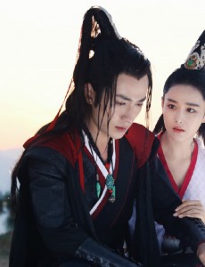 新边城浪子第13集傅红雪和马芳铃睡在一起了吗？