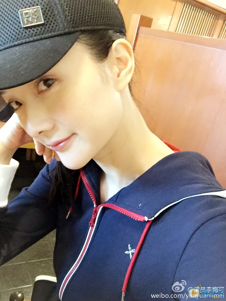 李梅可爱美自拍照 李梅可高清写真_李梅可高清剧照