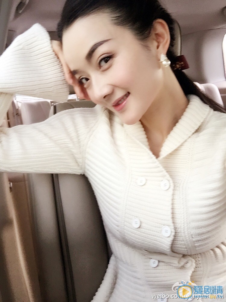 李梅可爱美自拍照 李梅可高清写真_李梅可高清剧照