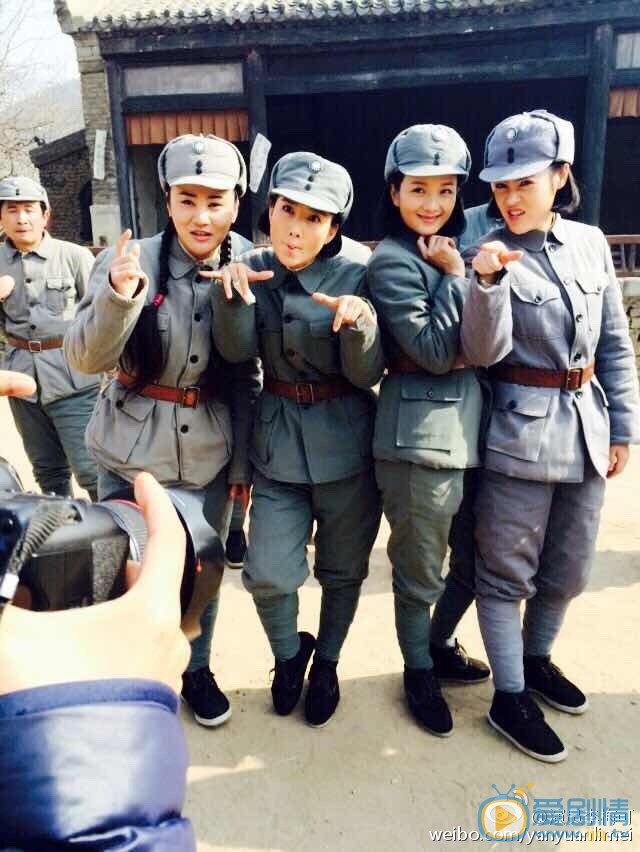 李梅可最爱军装照 李梅可高清写真_李梅可高清剧照