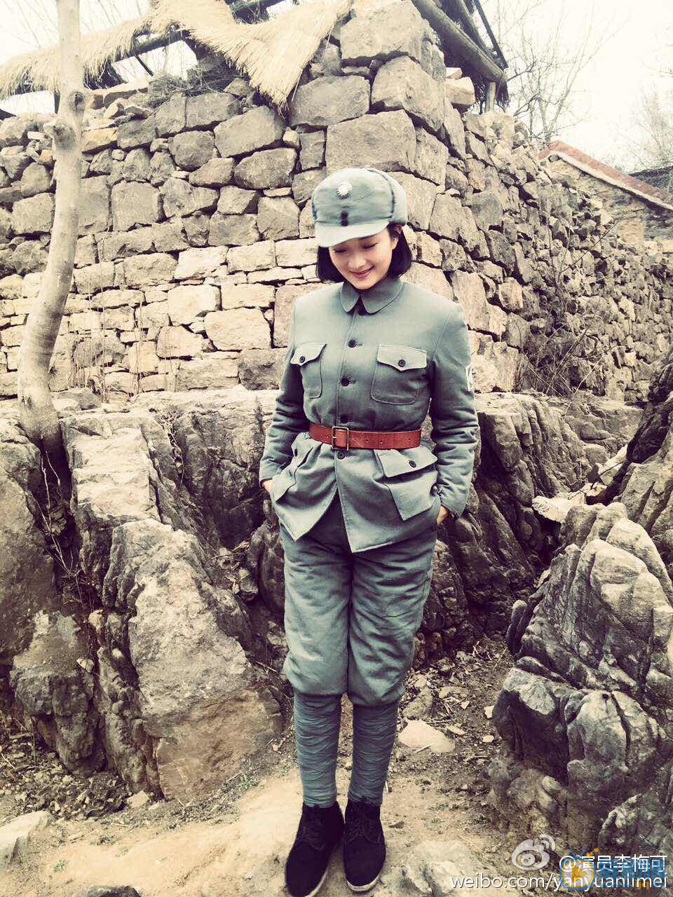 李梅可最爱军装照 李梅可高清写真_李梅可高清剧照