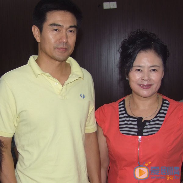 白凡生活友人合照 白凡高清写真_白凡高清剧照