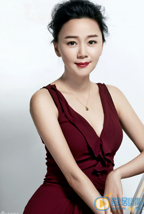  你好乔安冯缈缈是谁扮演的？冯缈缈扮演者王一楠个人资料及写真生活照欣赏