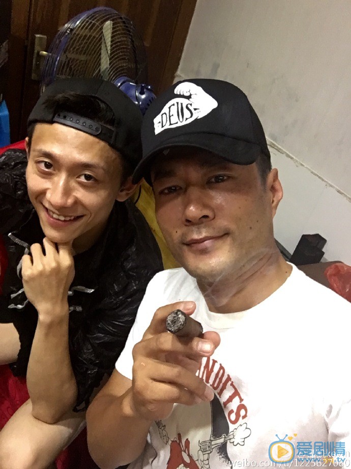 谭凯合影 谭凯高清写真_谭凯高清剧照