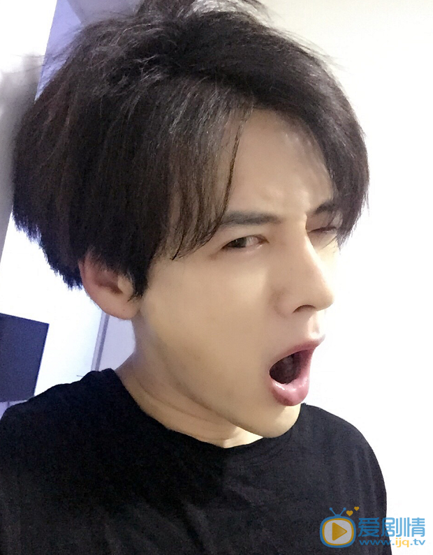 幻城烁罡是谁扮演的？烁罡扮演者书亚信个人资料及写真生活照欣赏
