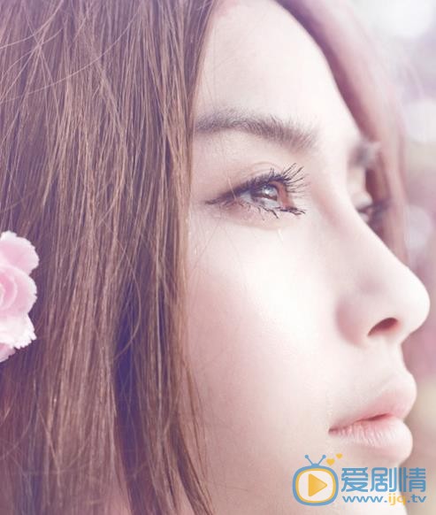 Angelababy梦幻花儿说写真 Angelababy高清写真_Angelababy高清剧照