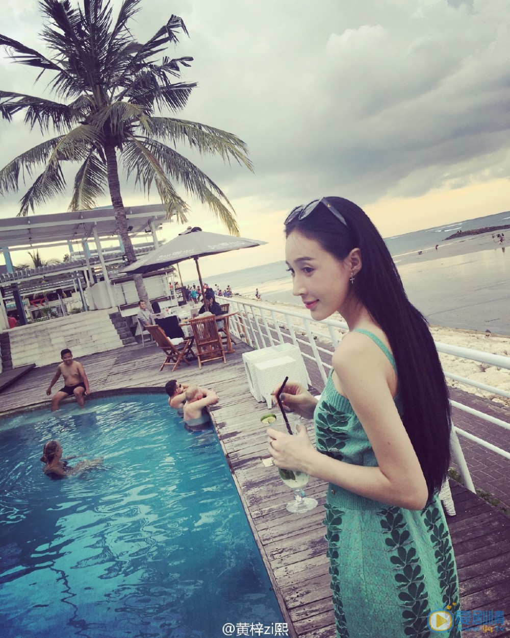老九门莫测扮演者黄梓熙写真及生活照欣赏
