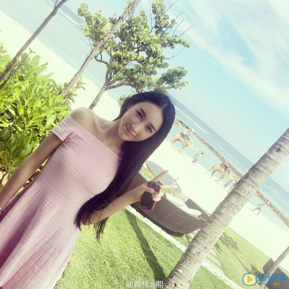 老九门莫测扮演者黄梓熙写真及生活照欣赏