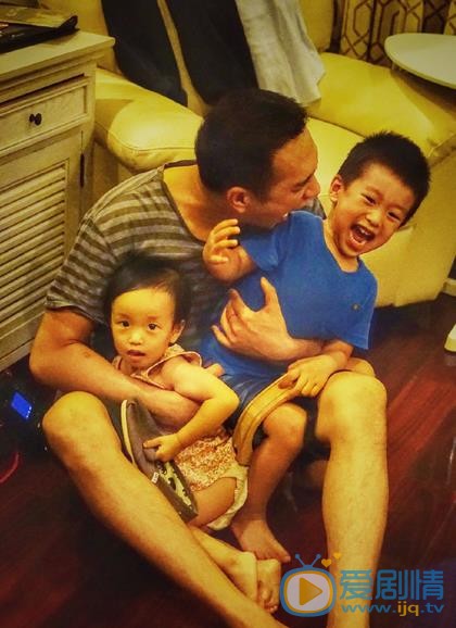 黄觉家人照 黄觉高清写真_黄觉高清剧照