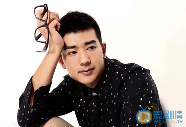  结婚为什么顾念平是谁扮演的？顾念平扮演者李岷城个人资料及写真生活照欣赏