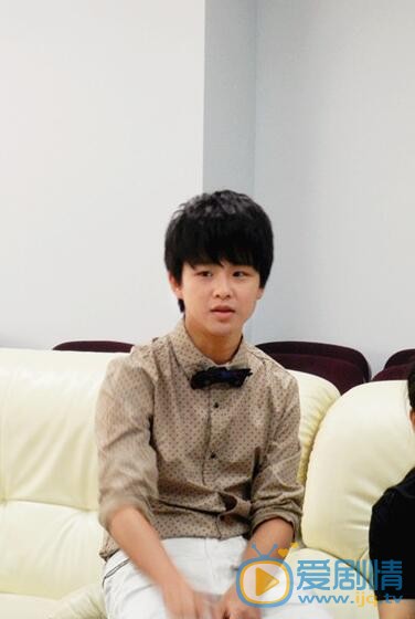 徐浩参加《向上吧少年》综艺照 徐浩高清写真_徐浩高清剧照