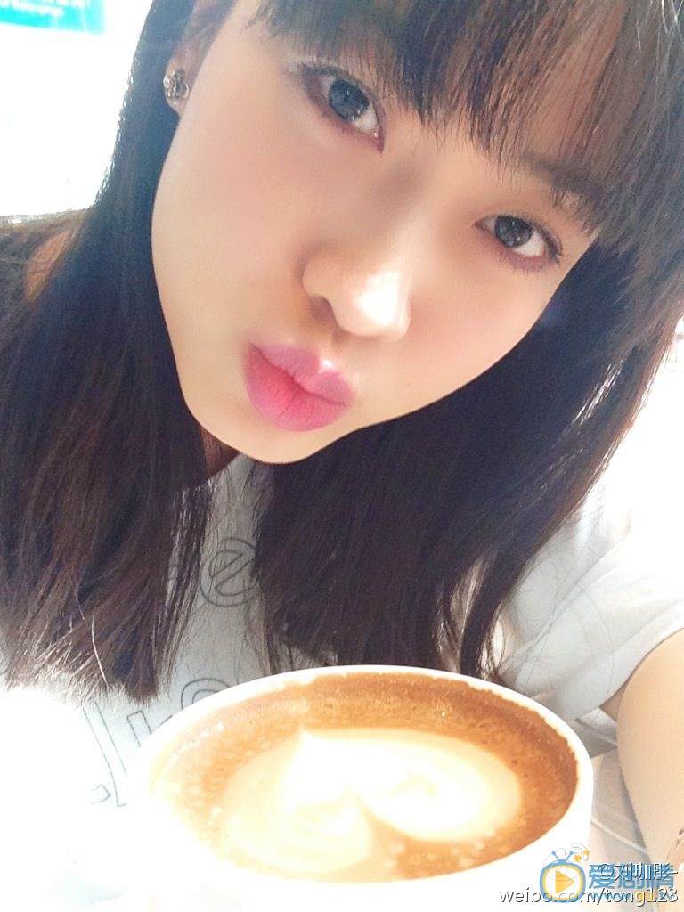 刘珈彤逗比表情 刘珈彤高清写真_刘珈彤高清剧照
