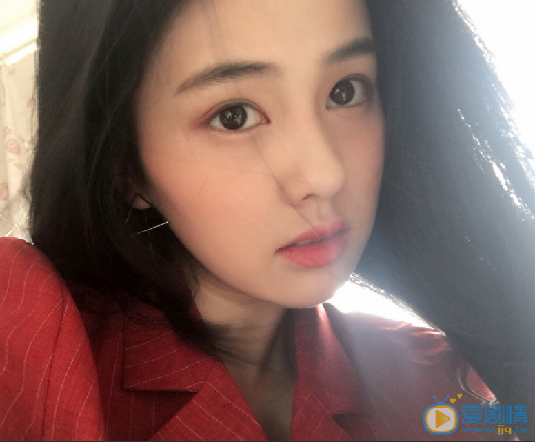 白鹿生活照 白鹿高清写真_白鹿高清剧照