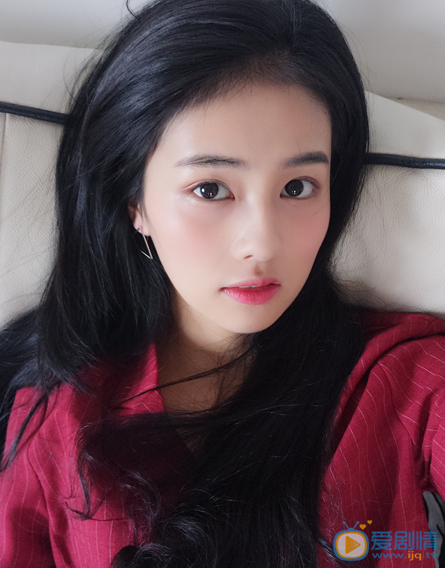 白鹿生活照 白鹿高清写真_白鹿高清剧照
