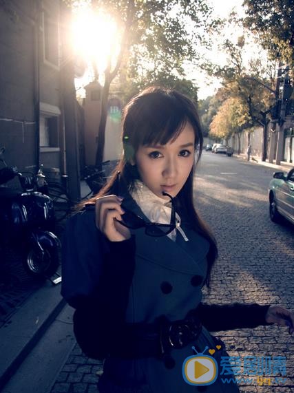 娄艺潇街拍写真 娄艺潇高清写真_娄艺潇高清剧照