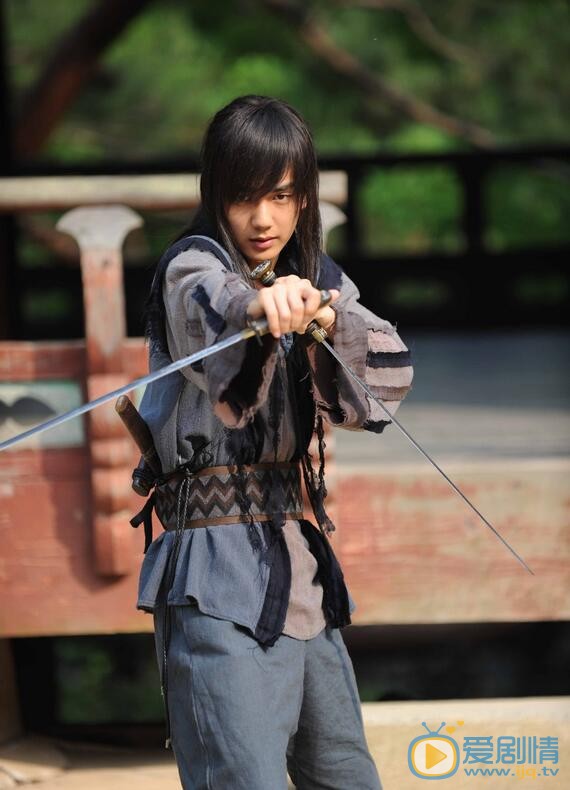 俞承豪《武士白东秀》剧照 俞承豪高清写真_俞承豪高清剧照