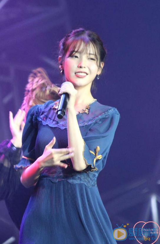 李智恩演唱会 李智恩高清写真_李智恩高清剧照