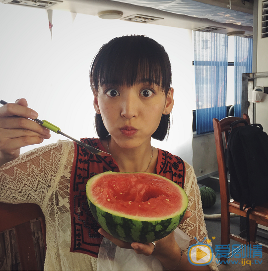 尤靖茹卖萌照 尤靖茹高清写真_尤靖茹高清剧照